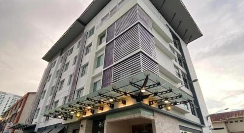 Kemena View Hotel Кучинг Екстериор снимка