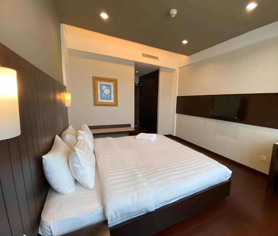 Kemena View Hotel Кучинг Екстериор снимка